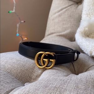 GUCCI Skinny Leather Belt